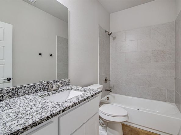 2513  Birdell Court , Fort Worth Texas 76105