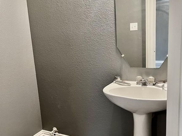 3721  Avenue K  , Fort Worth Texas 76105