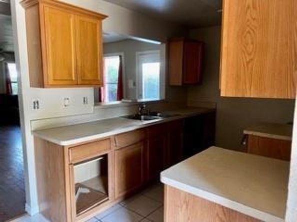 3721  Avenue K  , Fort Worth Texas 76105