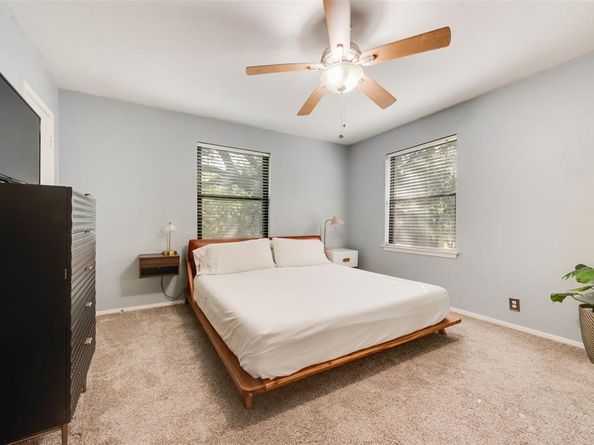 4930 N Hall Street  B, Dallas Texas 75235