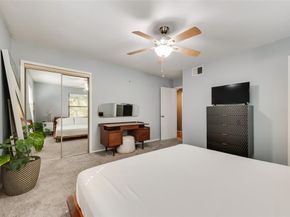 4930 N Hall Street  B, Dallas Texas 75235
