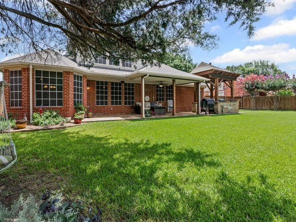 1018  Brook Arbor Drive , Mansfield Texas 76063