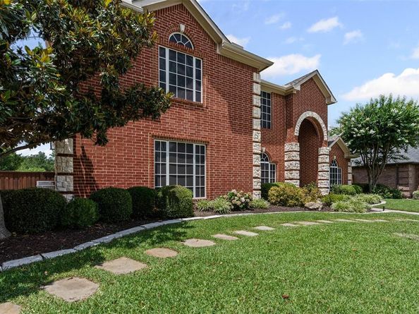 1018  Brook Arbor Drive , Mansfield Texas 76063