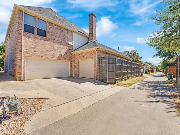 4924  Stony Ford Drive , Dallas Texas 75287