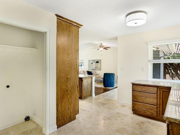 3227  Tower Trail , Dallas Texas 75229