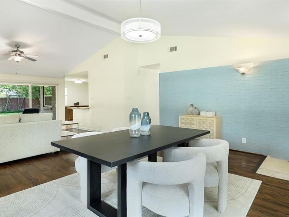 3227  Tower Trail , Dallas Texas 75229