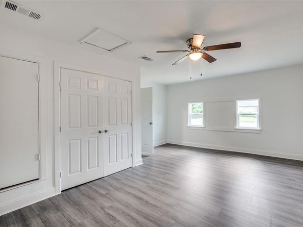 5561  Alter Drive , Fort Worth Texas 76119