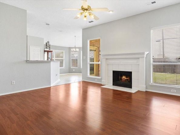 1401  Williams Creek , Mesquite Texas 75181