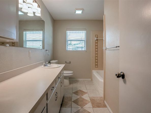 5613  Morley Avenue , Fort Worth Texas 76133