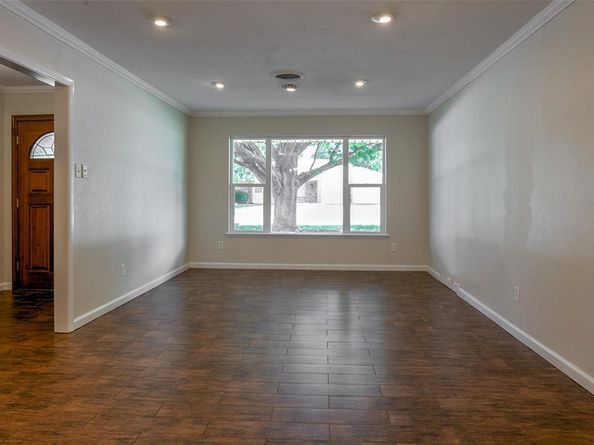 5613  Morley Avenue , Fort Worth Texas 76133