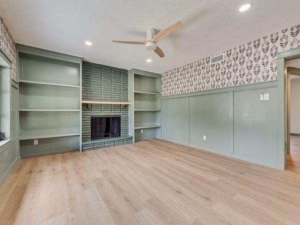 2131  Harrison Avenue , Fort Worth Texas 76110