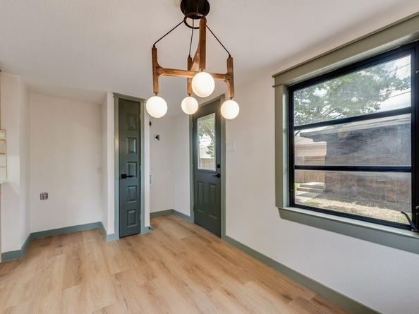 2131  Harrison Avenue , Fort Worth Texas 76110