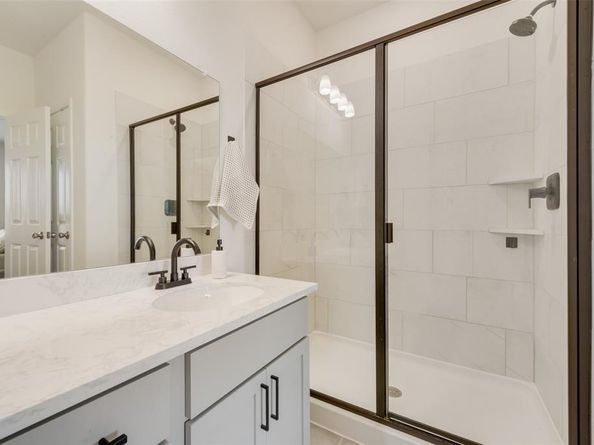 3000  Aslynn Circle , Aubrey Texas 76227