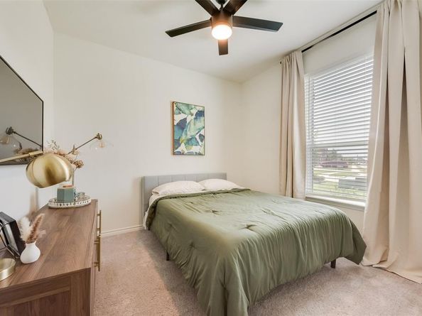 3000  Aslynn Circle , Aubrey Texas 76227