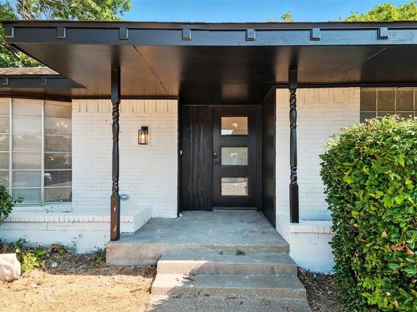 1411 E Kirnwood Drive , Dallas Texas 75232