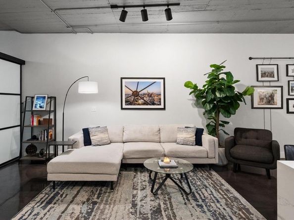 1122  Jackson Street  418, Dallas Texas 75202