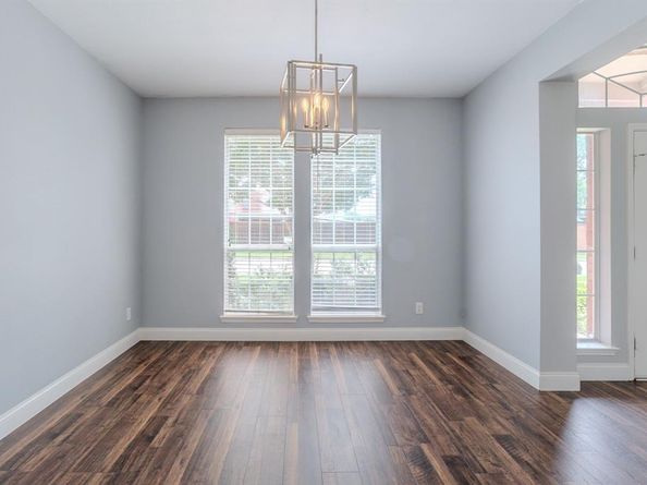925  Clear Creek Drive , Mesquite Texas 75181