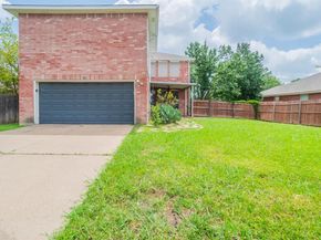 925  Clear Creek Drive , Mesquite Texas 75181