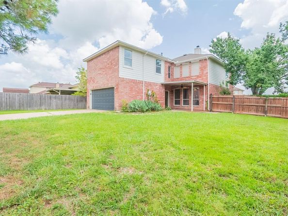925  Clear Creek Drive , Mesquite Texas 75181