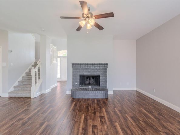 925  Clear Creek Drive , Mesquite Texas 75181