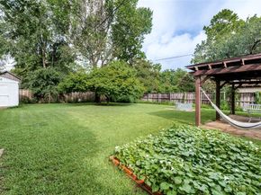 10161  Baronne Circle , Dallas Texas 75218