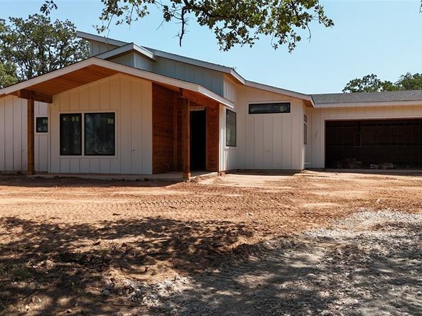 1991  Sunflower Road , Bridgeport Texas 76073