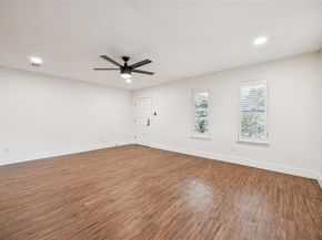 2529 W 12th Street , Dallas Texas 75211
