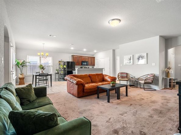 838 E Harvey Avenue , Fort Worth Texas 76104