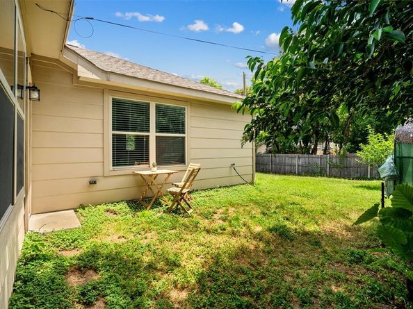 838 E Harvey Avenue , Fort Worth Texas 76104