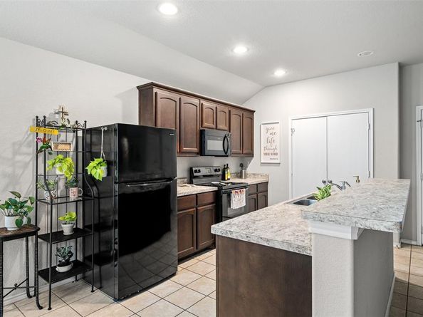 838 E Harvey Avenue , Fort Worth Texas 76104