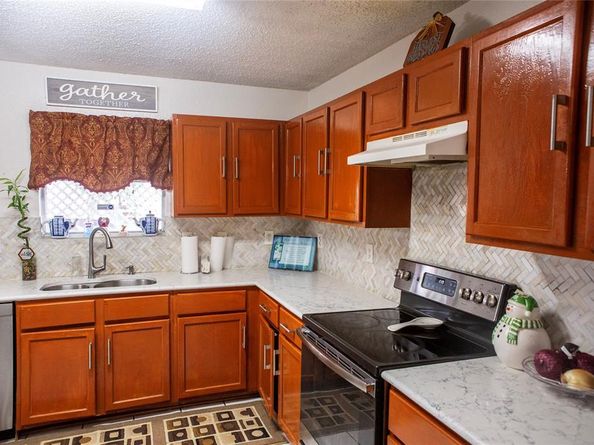 1313  Forbes Drive , Garland Texas 75040
