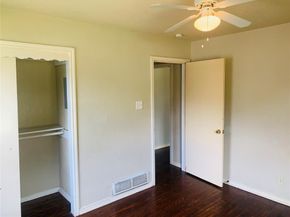 7308  Ravehill Lane , Dallas Texas 75227