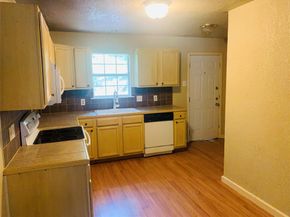 7308  Ravehill Lane , Dallas Texas 75227