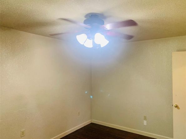7308  Ravehill Lane , Dallas Texas 75227