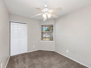 818  Edgemont Drive , Arlington Texas 76017