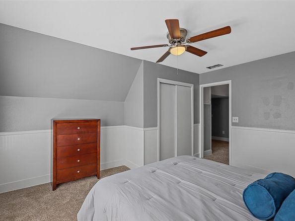2563 S University Drive , Fort Worth Texas 76109