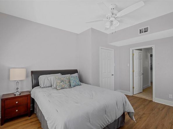 2563 S University Drive , Fort Worth Texas 76109