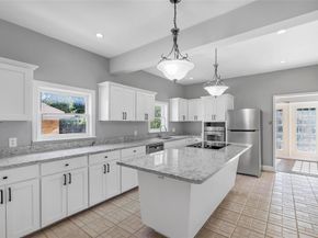 2563 S University Drive , Fort Worth Texas 76109