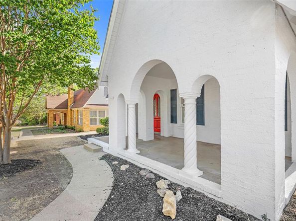 2563 S University Drive , Fort Worth Texas 76109
