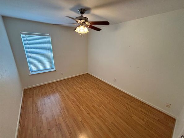 2113  Via Del Norte  , Carrollton Texas 75006