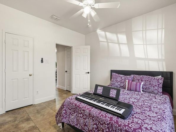 1973  Garrison Way , Garland Texas 75040