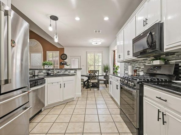 1973  Garrison Way , Garland Texas 75040