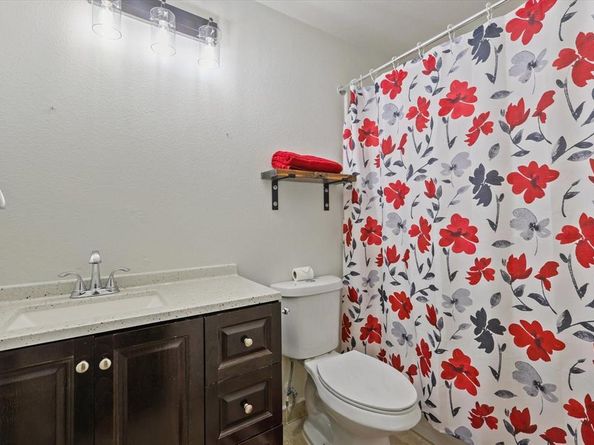 1973  Garrison Way , Garland Texas 75040