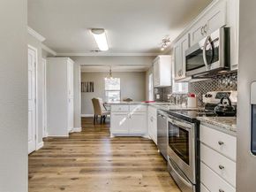 2609 W Bewick Street , Fort Worth Texas 76109