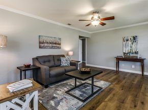 2609 W Bewick Street , Fort Worth Texas 76109