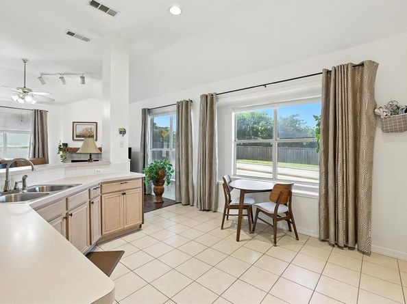 3201  Windridge Lane , Corinth Texas 76208