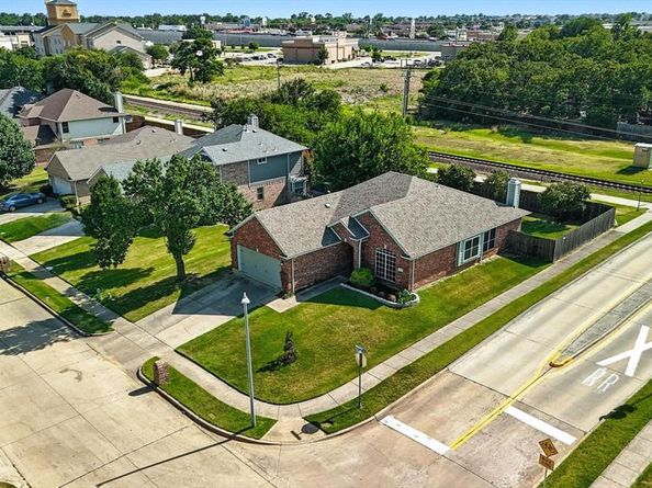 3201  Windridge Lane , Corinth Texas 76208