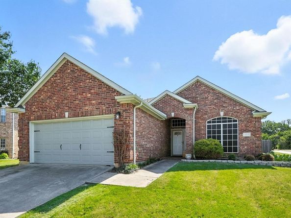 3201  Windridge Lane , Corinth Texas 76208