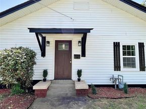 601  Blevins Street , Fort Worth Texas 76111