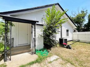 601  Blevins Street , Fort Worth Texas 76111